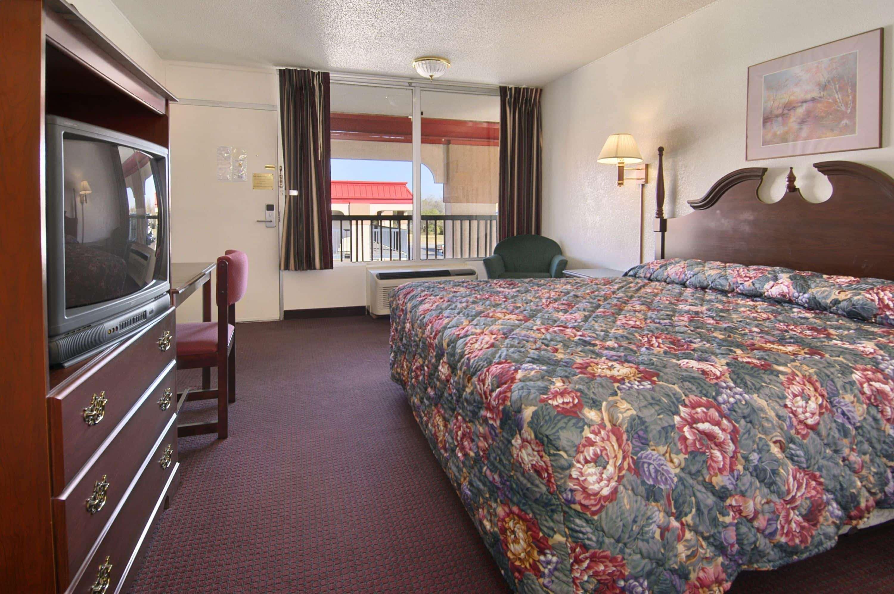 Super 8 By Wyndham Oklahoma Fairgrounds Motell Exteriör bild