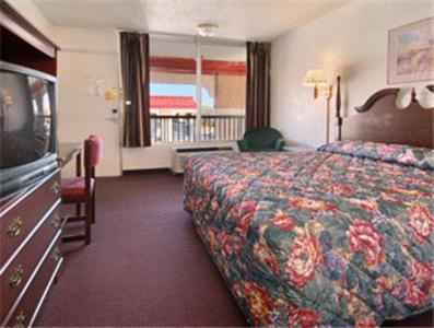 Super 8 By Wyndham Oklahoma Fairgrounds Motell Rum bild